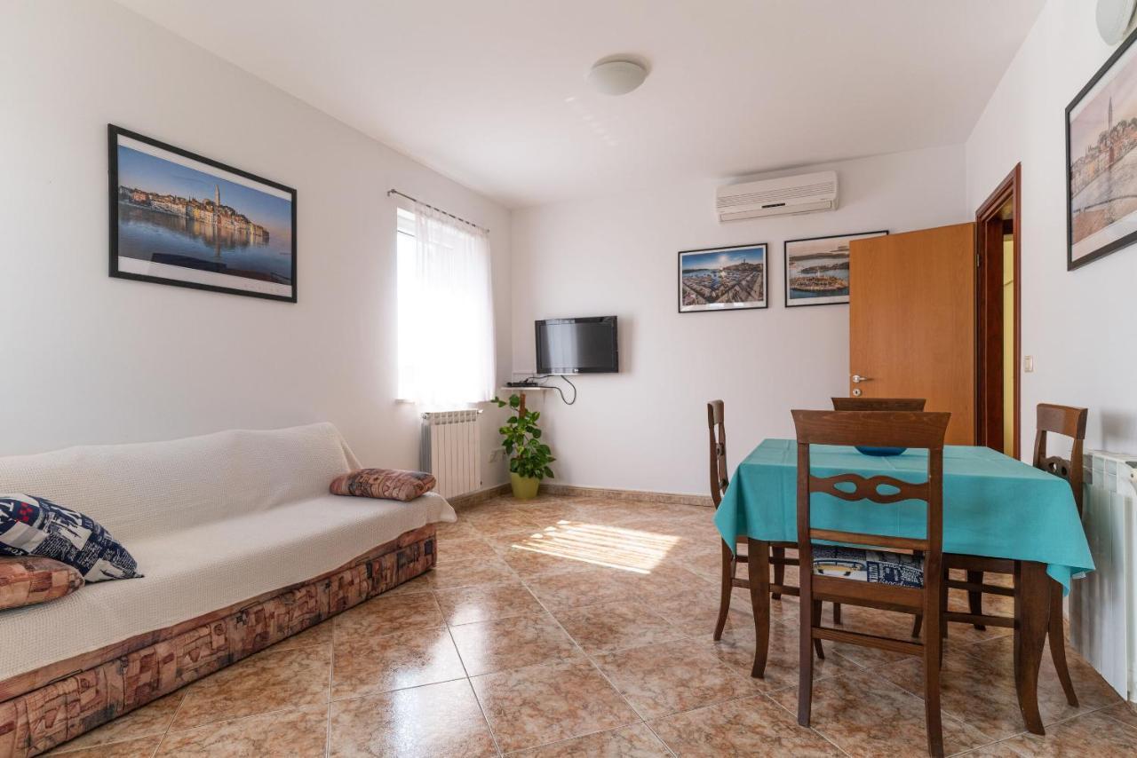 Apartments Anamarija Rovinj Exterior foto